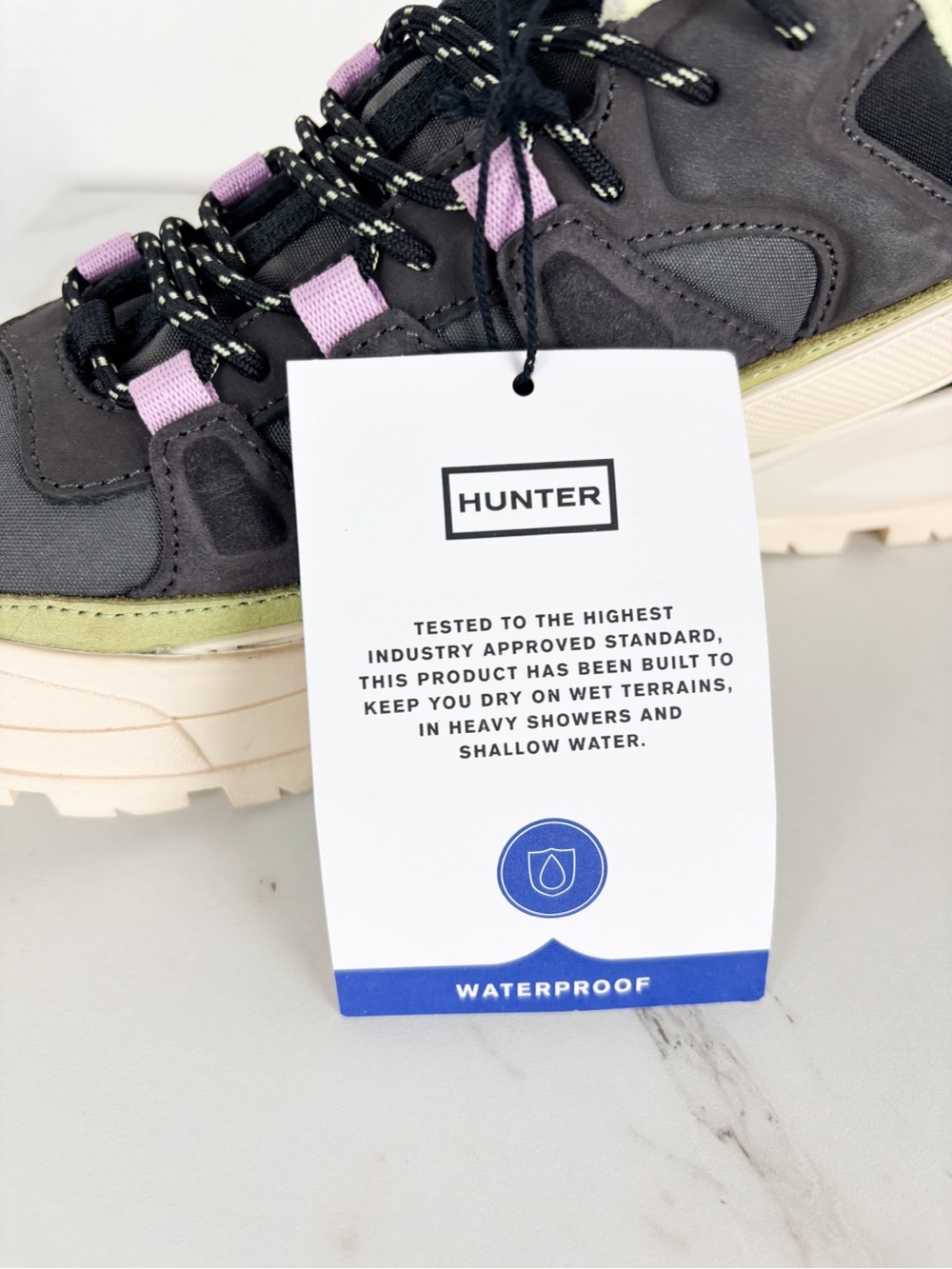 NWT Hunter Nicia Lace-up Casual Waterproof Sneakers Sz 9 - Picture 8 of 13